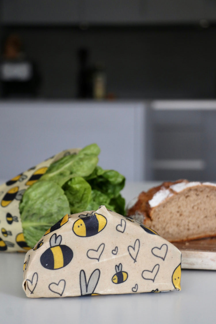Bienenwachstücher sind luftdurchlässig und von Natur aus antibakteriell.