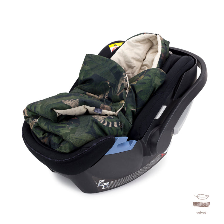 Decke für Babyschale Makaszka Jungle Detectives